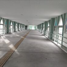 連絡通路