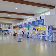 お土産屋さんが充実していて、施設も綺麗です。