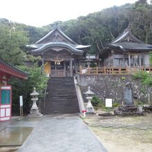 田島神社の本殿です。