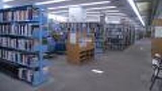 厚木市中央図書館