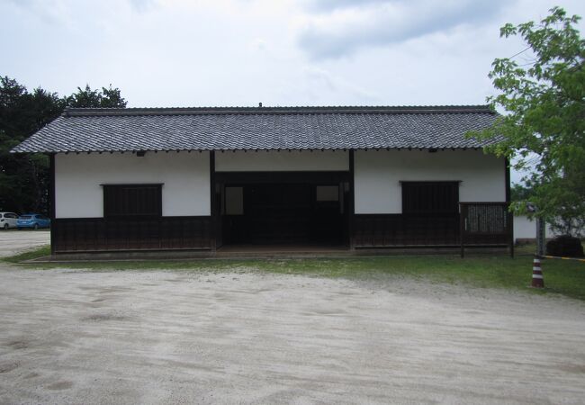 岩村藩校・知新館