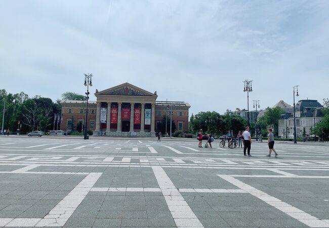 西洋美術館 クチコミ・アクセス・営業時間|ブダペスト【フォー 西洋美術館 クチコミ・アクセス・営業時間|ブダペスト【フォー