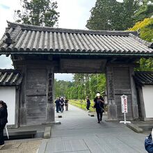 瑞巌寺専門道場入口門