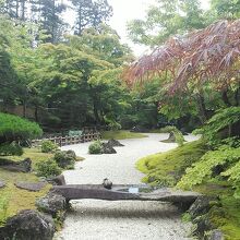 松島を模した枯山水の庭