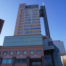 神戸新聞松方ホール