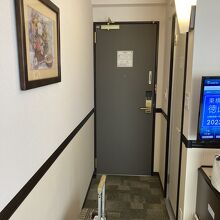 客室内のドア。