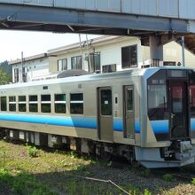 引き込み線に留置中の気動車