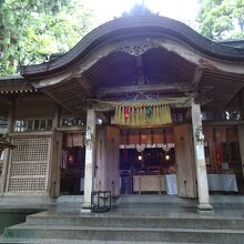 高千穂神社の本殿