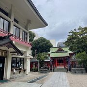 都心部にある神社