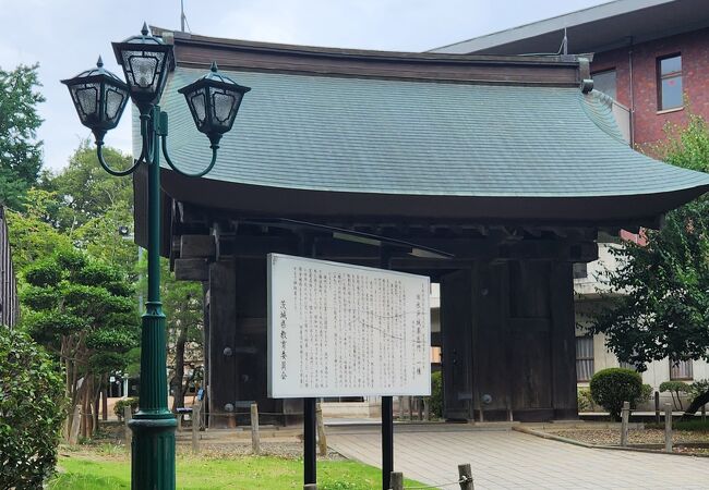 旧水戸城薬医門 クチコミ・アクセス・営業時間|水戸【フォー 旧水戸城薬医門 クチコミ・アクセス・営業時間|水戸【フォー