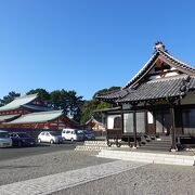 五社神社・諏訪神社に隣接した徳川ゆかりのお寺