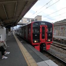 この列車で南福岡駅へ