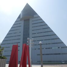 目の前はアスパム