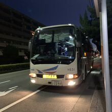 早朝の移動でも眠っている間に空港に到着(＾＾)