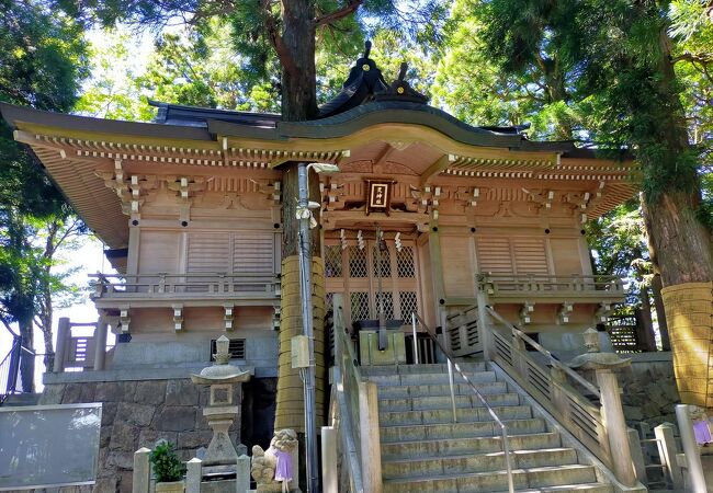 立里荒神社