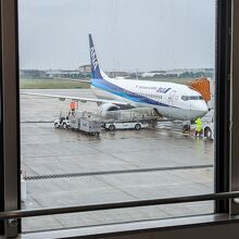 伊丹から搭乗したNH1635が那覇行きのNH1883となる。