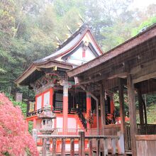 鳴無神社