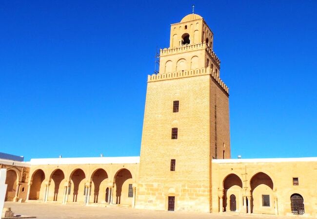 北アフリカで最古のモスク!!