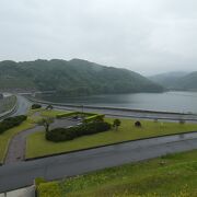 御所湖畔に広がる岩手県立の自然あふれる公園