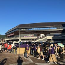 ちょうどいい大きさのスタジアムです