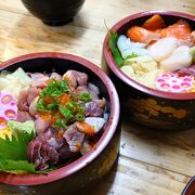 アウガの地下１階で海鮮丼。