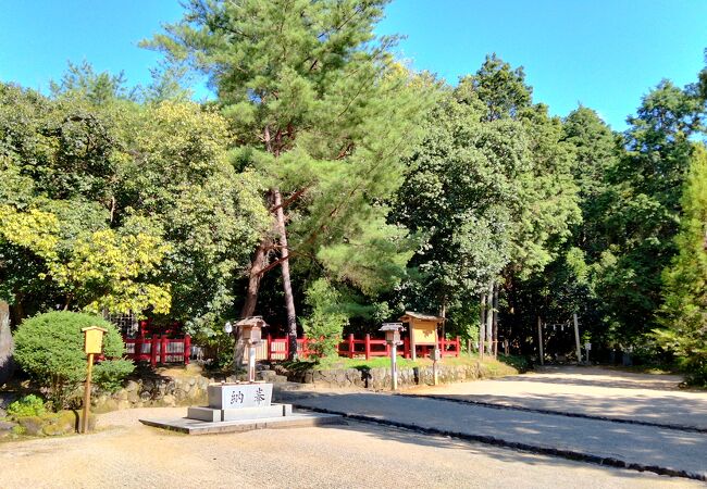 大神神社から山野辺の道を行くとある檜原神社