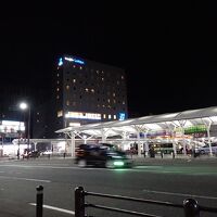 JR奈良駅と隣接
