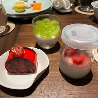 リッツ東京に似ています