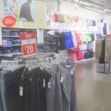 オールド ネイビー (アラモアナ センター店)