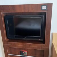 日本語のテレビはありません。