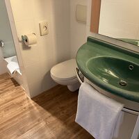 洗面、トイレ、シャワーブース