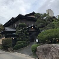 純和風のたたずまい