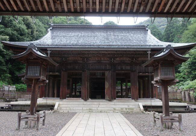 見ごたえある神社でした。