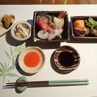 夕飯の一部ですが、すべて美味しかったです。