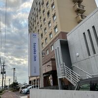 こっち側の部屋は海も見える部屋