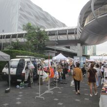 ラチャダーピセーク通り