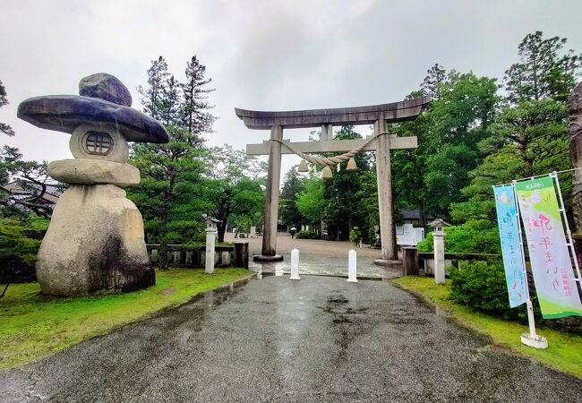 高瀬神社