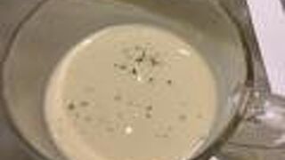 bistrocafe THE FLOWER TABLE