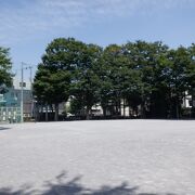かつての中野城山居館があった公園です。