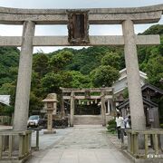 えびす様の総本宮で出雲大社との両参りがありがたいとされる綺麗な神社でした