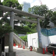西久保八幡神社鳥居