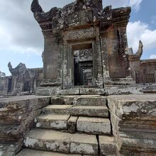 プレアヴィヒア寺院