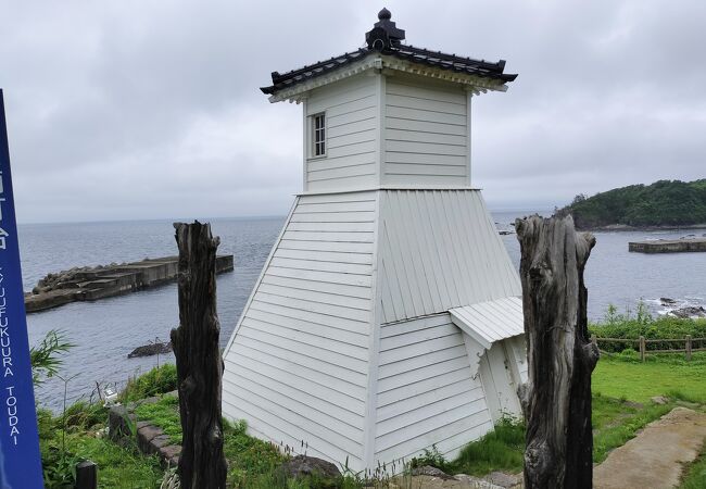 明治9年の建造された日本最古の木造灯台