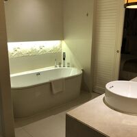 開放的な空間でなかなか温まらないのが玉にキズ