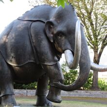 秋田県立近代美術館