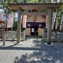 佐瑠女神社