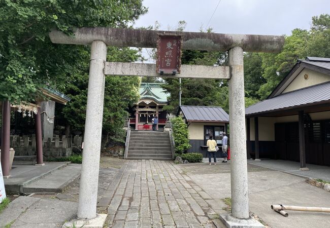 引間城の本丸跡にあります。