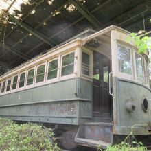 日本最古の電車 (平安神宮)