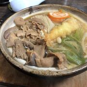 富山名物、もつ煮込みうどん！