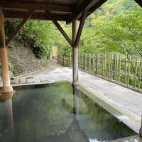 女性用露天風呂